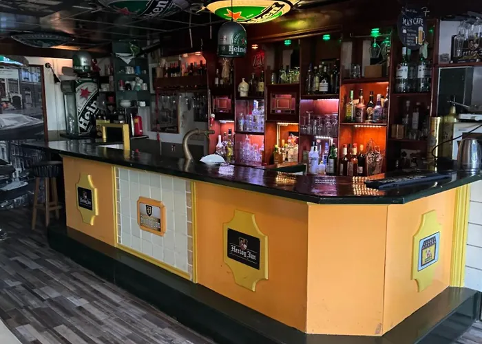 Slotje 住宿加早餐酒店 埃赫蒙德·安登胡夫